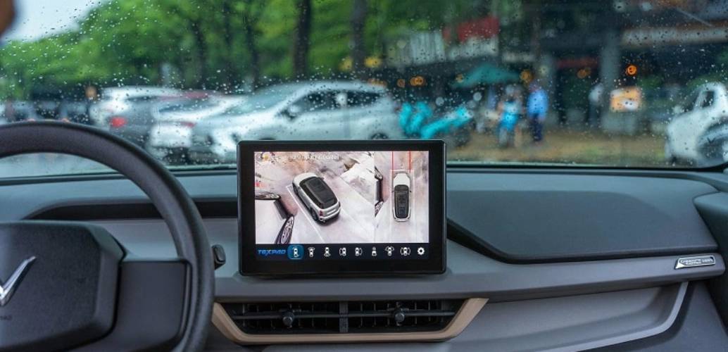 Camera 360 độ cho VF3 là trợ thủ đắc lực hỗ trợ lái xe an toàn